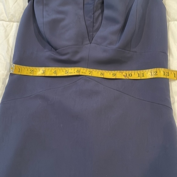 Black Halo blue dress. - Picture 5 of 10